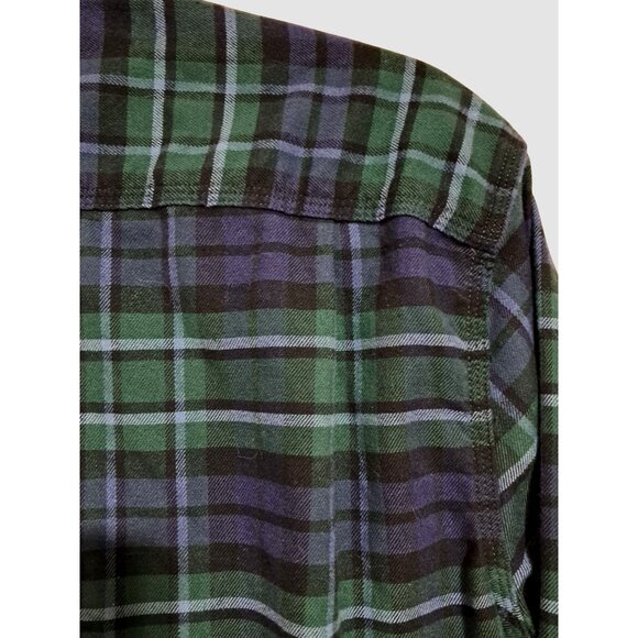 L.L.Bean Plaid Flannel Sirt Mens M Traditional Fit Lightweight Gorpcore Outdoors - Picture 12 of 15